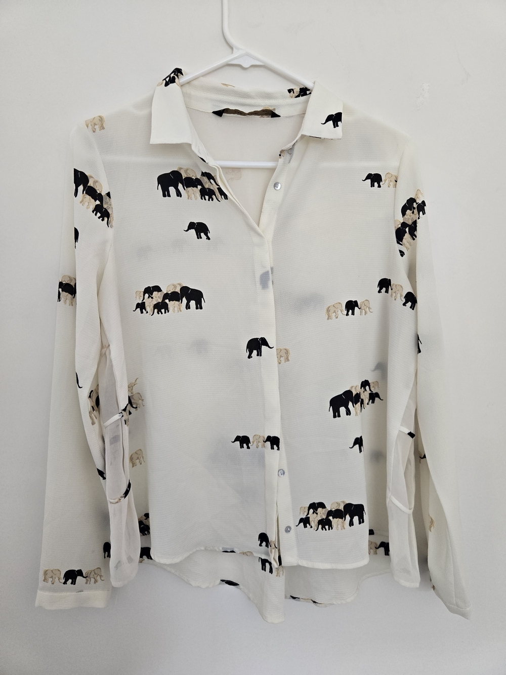 Zara Cream Elephant Print Button-Up Shirt Flowy Femine Animal Medium